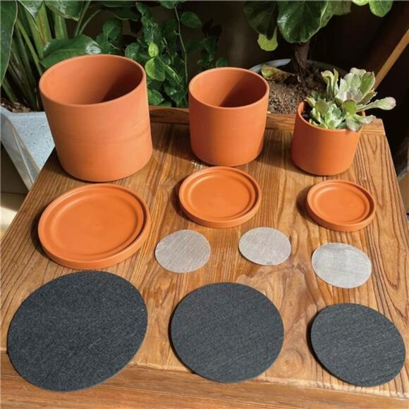 Terracotta Planter Pots with Drainage and Saucers Set for Succulents Cactus - Picture 5 of 7